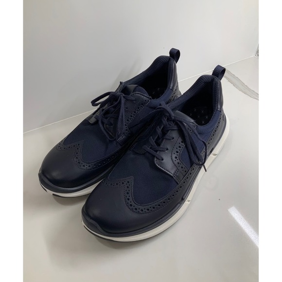 Men\'s ECCO Biom brogue sneakers 8.5 Navy & Black Wingtip New